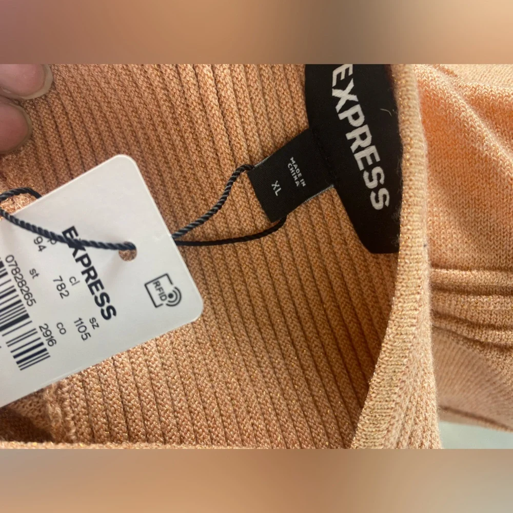 Express NWT Peach Knit Backless Halter Dress - Picture 8 of 9